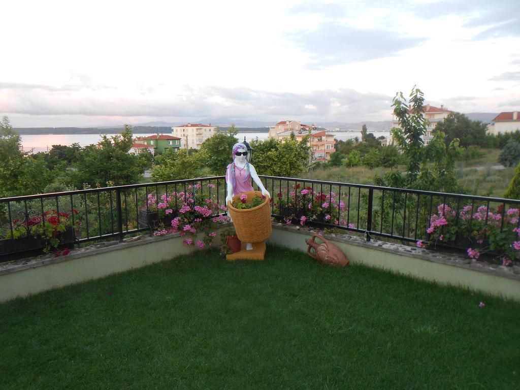 Irmak Family Pension & Apartments Ечеабат Екстериор снимка