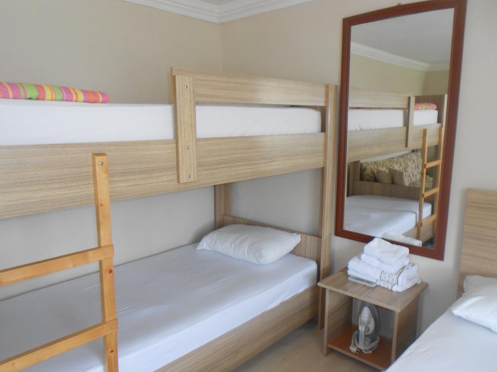 Irmak Family Pension & Apartments Ечеабат Екстериор снимка