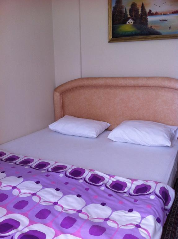 Irmak Family Pension & Apartments Ечеабат Стая снимка